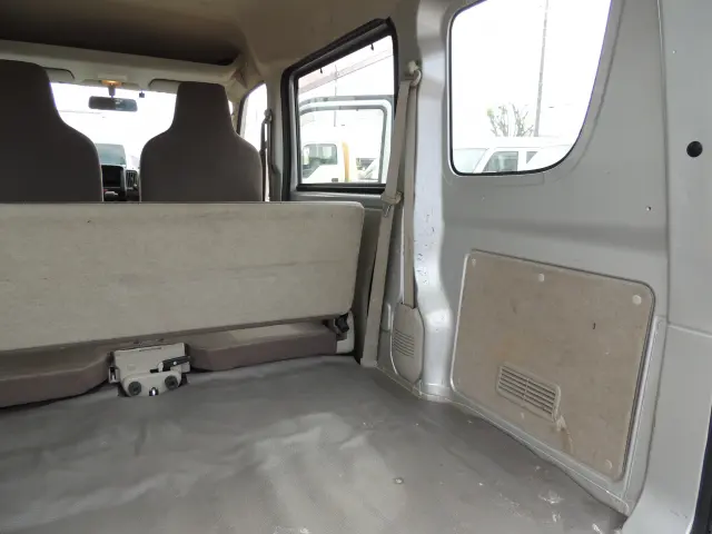 スズキ エブリイ HBD-DA17V(2WD)の写真31