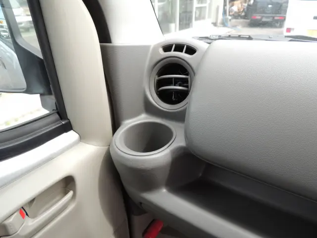 スズキ エブリイ HBD-DA17V(2WD)の写真47