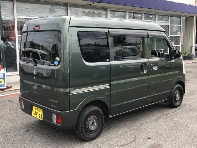 スズキ エブリイ HBD-DA17V(2WD)の写真6