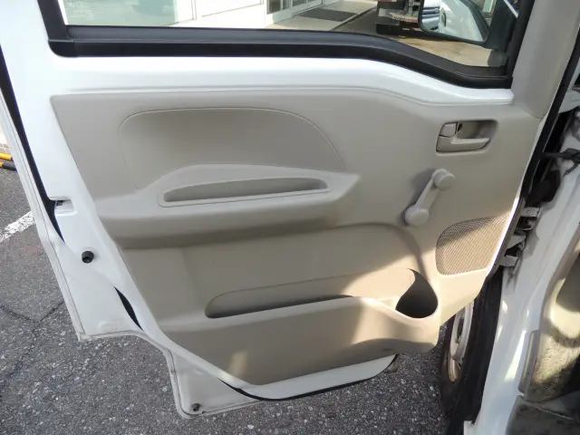 日産 クリッパーバン HBD-DR17V(2WD)の写真50