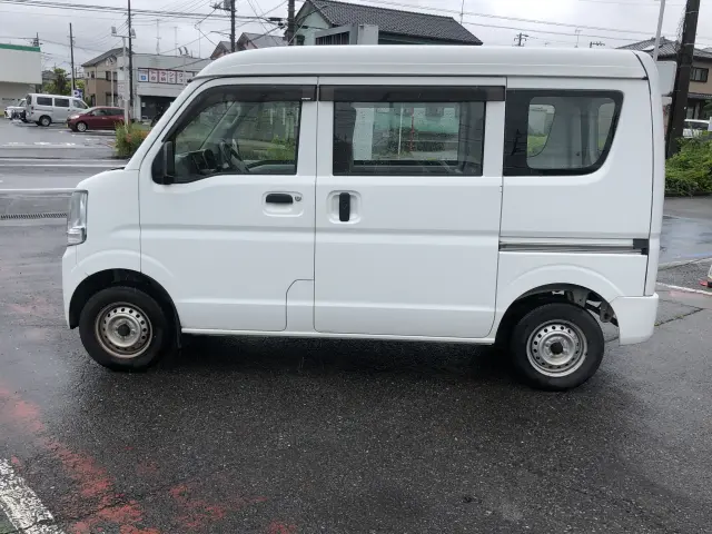 スズキ エブリイ HBD-DA17V(2WD)の写真11