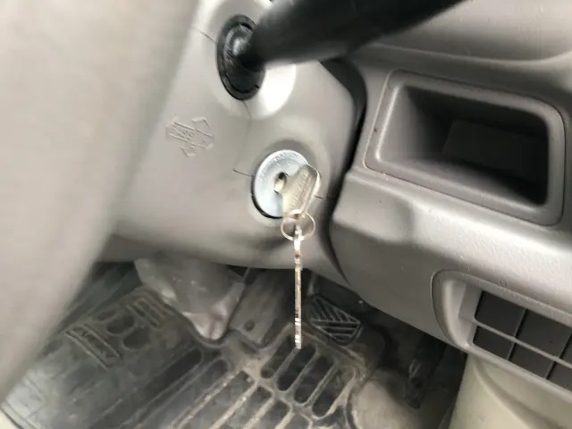スズキ エブリイ HBD-DA17V(2WD)の写真37