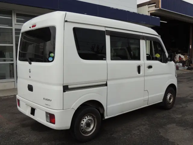 スズキ エブリイ HBD-DA17V(2WD)の写真6