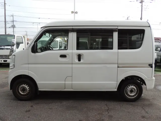 スズキ エブリイ HBD-DA17V(2WD)の写真11