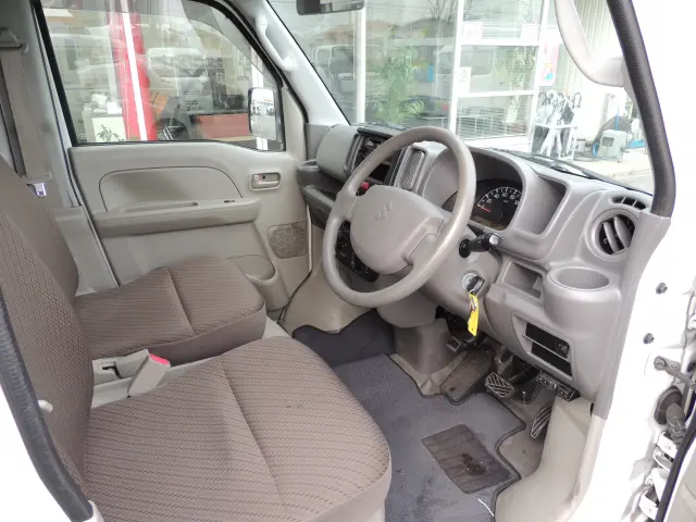 スズキ エブリイ HBD-DA17V(2WD)の写真22