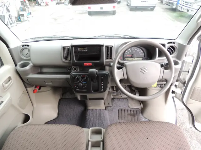 スズキ エブリイ HBD-DA17V(2WD)の写真36