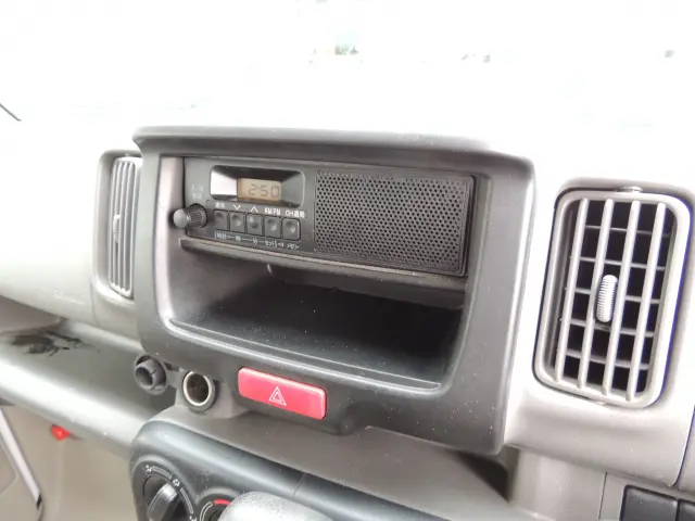スズキ エブリイ HBD-DA17V(2WD)の写真43