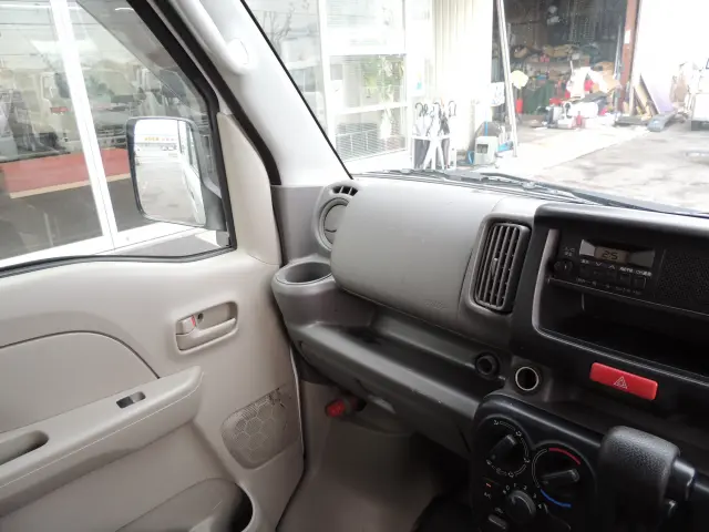 スズキ エブリイ HBD-DA17V(2WD)の写真45