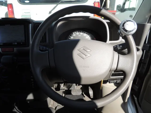 スズキ エブリイ HBD-DA17V(2WD)の写真36