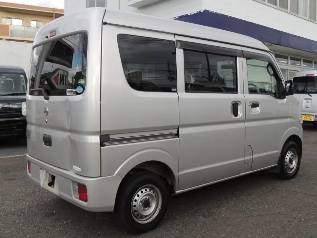 日産 クリッパーバン HBD-DR17V(2WD)の写真6