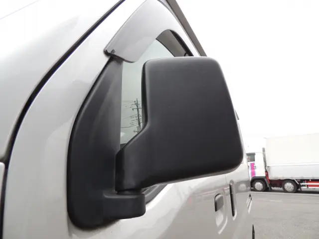日産 クリッパーバン HBD-DR17V(2WD)の写真8