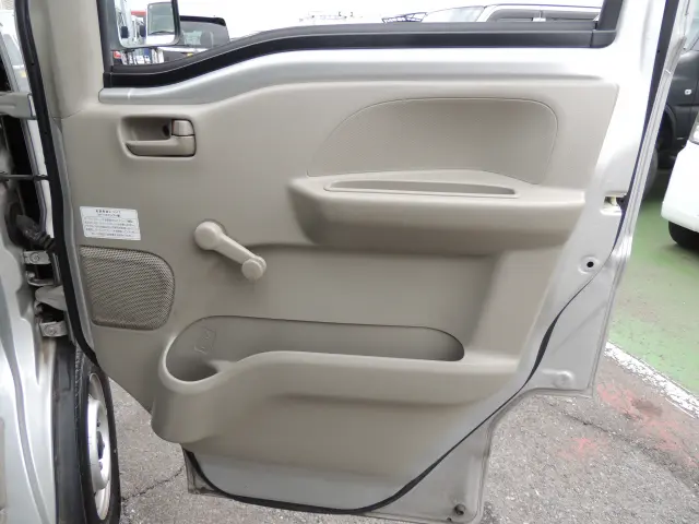 日産 クリッパーバン HBD-DR17V(2WD)の写真23