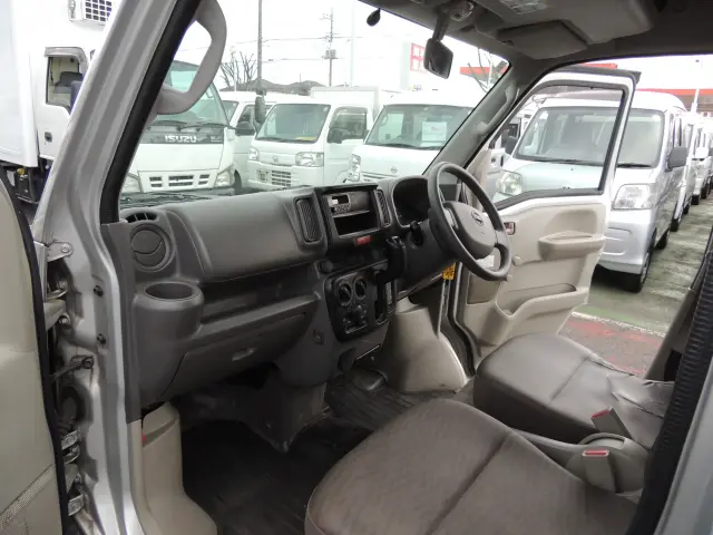 日産 クリッパーバン HBD-DR17V(2WD)の写真32