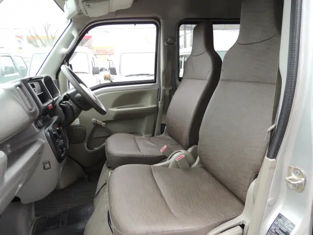 日産 クリッパーバン HBD-DR17V(2WD)の写真46