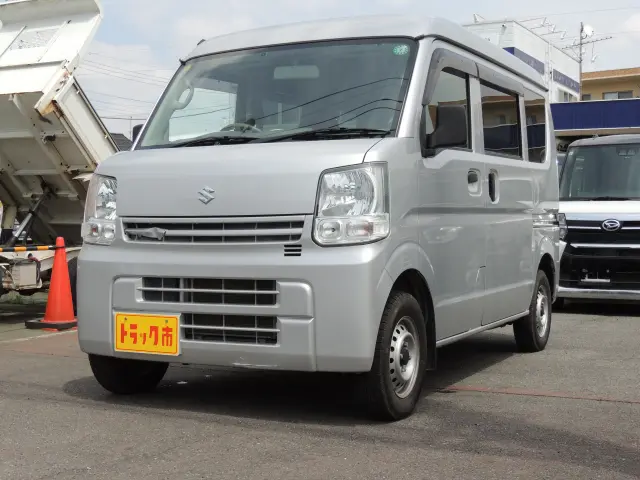 スズキ エブリイ HBD-DA17V(2WD)の写真1