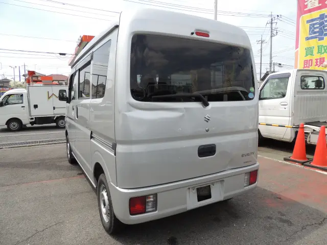 スズキ エブリイ HBD-DA17V(2WD)の写真15