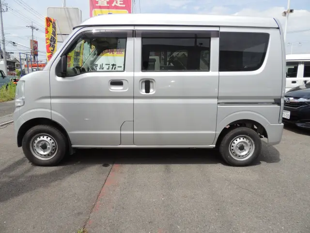 スズキ エブリイ HBD-DA17V(2WD)の写真17