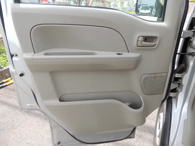 スズキ エブリイ HBD-DA17V(2WD)の写真43