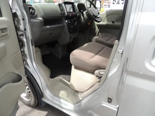 スズキ エブリイ HBD-DA17V(2WD)の写真44