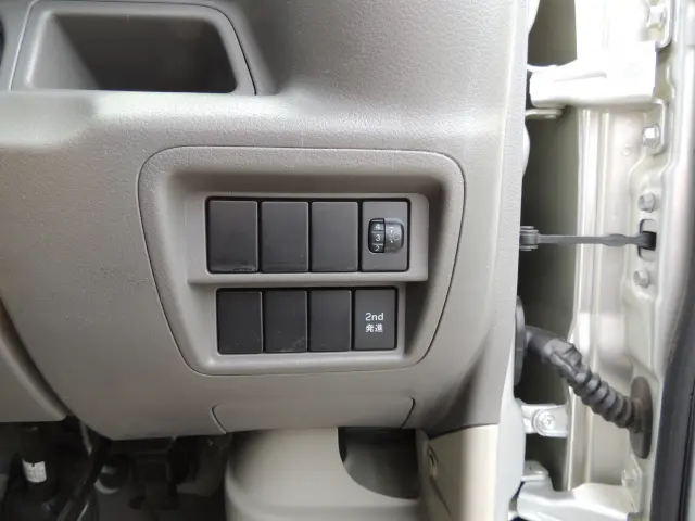 日産 クリッパーバン HBD-DR17V(2WD)の写真40