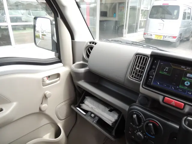 日産 クリッパーバン HBD-DR17V(2WD)の写真49
