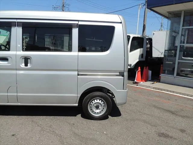 日産 クリッパーバン HBD-DR17V(2WD)の写真20
