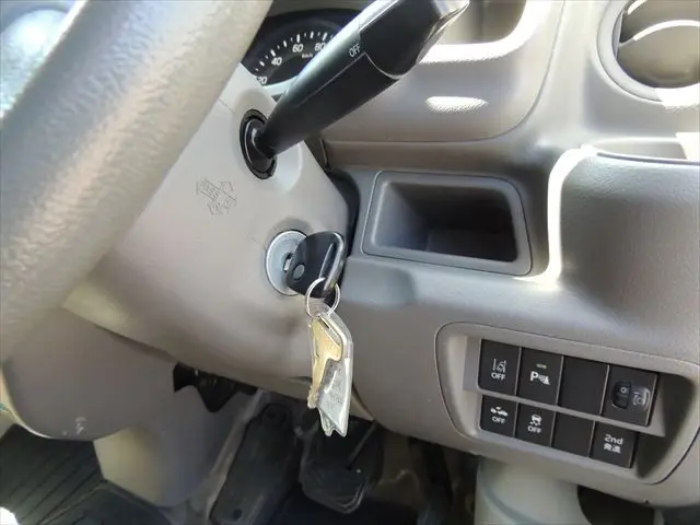 日産 クリッパーバン HBD-DR17V(2WD)の写真40