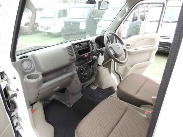 日産 クリッパーバン HBD-DR17V(2WD)の写真34