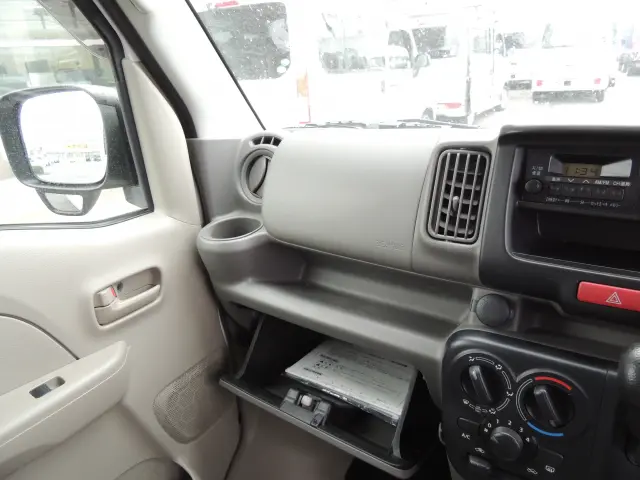 日産 クリッパーバン HBD-DR17V(2WD)の写真47