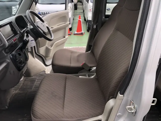 日産 クリッパーバン HBD-DR17V(2WD)の写真30