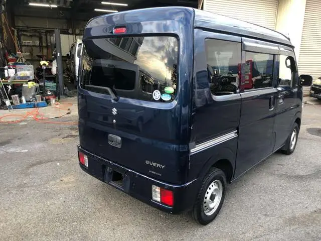 スズキ エブリイ HBD-DA17V(2WD)の写真5