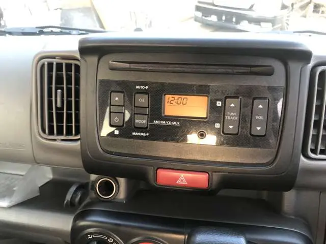 スズキ エブリイ HBD-DA17V(2WD)の写真37