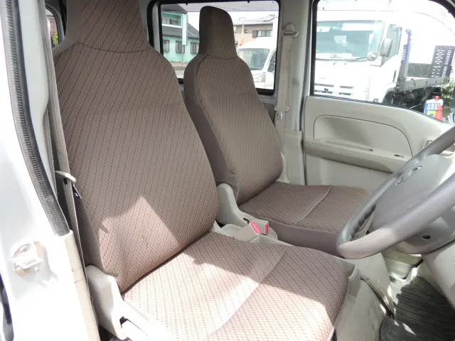 日産 クリッパーバン HBD-DR17V(2WD)の写真23