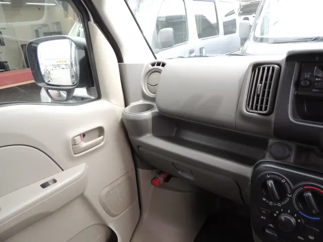 日産 クリッパーバン HBD-DR17V(2WD)の写真44