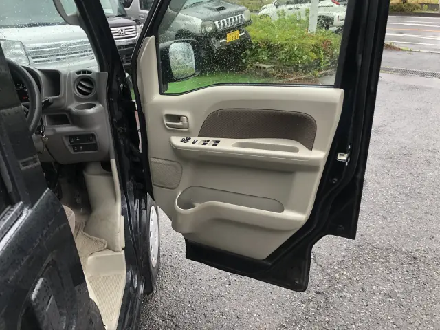 スズキ エブリイ HBD-DA17V(2WD)の写真28