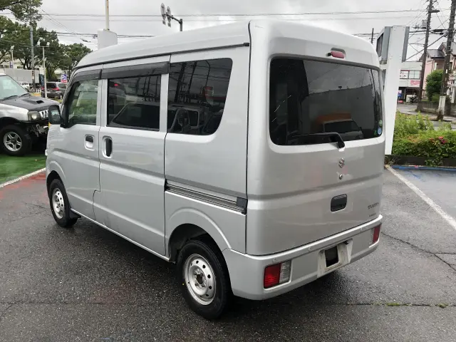 スズキ エブリイ HBD-DA17V(2WD)の写真14