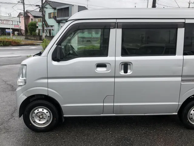 スズキ エブリイ HBD-DA17V(2WD)の写真16