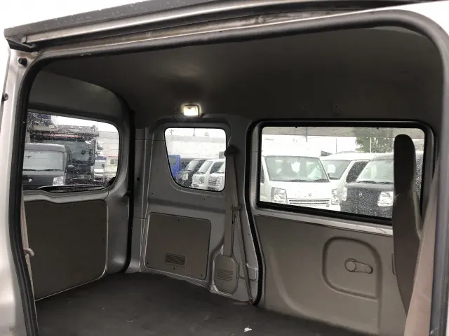 スズキ エブリイ HBD-DA17V(2WD)の写真25
