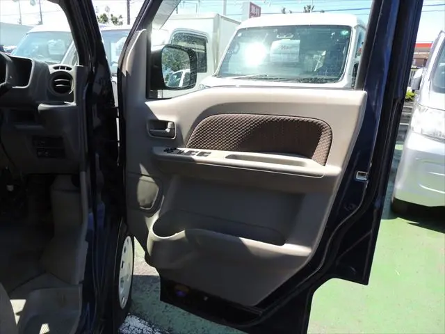 スズキ エブリイ HBD-DA17V(2WD)の写真39