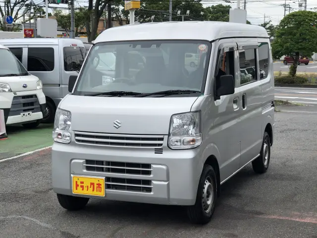 スズキ エブリイ HBD-DA17V(2WD)の写真1