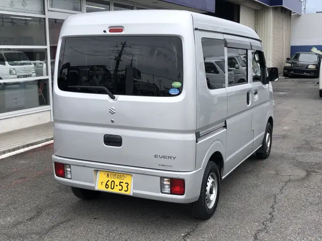 スズキ エブリイ HBD-DA17V(2WD)の写真8