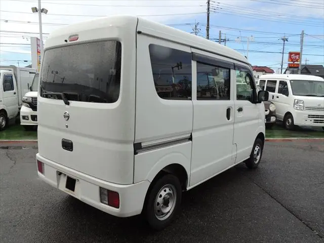 日産 クリッパーバン HBD-DR17Vの写真17