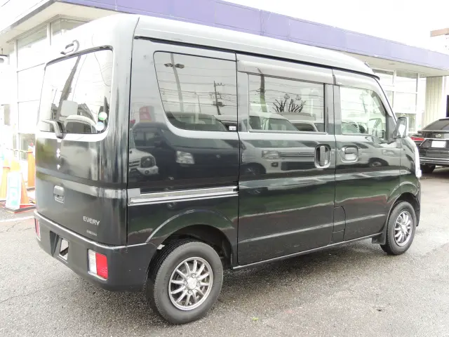 スズキ エブリイ HBD-DA17V(2WD)の写真6