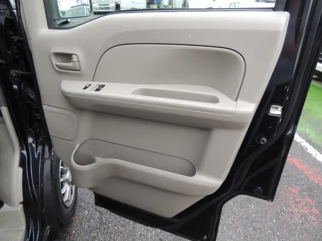 スズキ エブリイ HBD-DA17V(2WD)の写真24