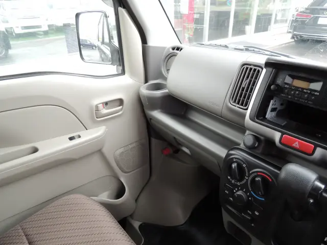 スズキ エブリイ HBD-DA17V(2WD)の写真48