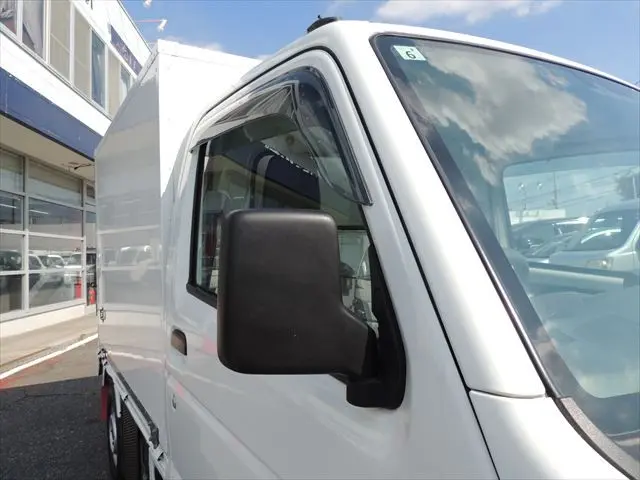 日産 クリッパートラック EBD-DR16T(2WD)の写真2