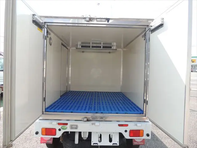 日産 クリッパートラック EBD-DR16T(2WD)の写真28