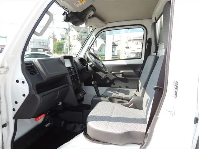 日産 クリッパートラック EBD-DR16T(2WD)の写真33