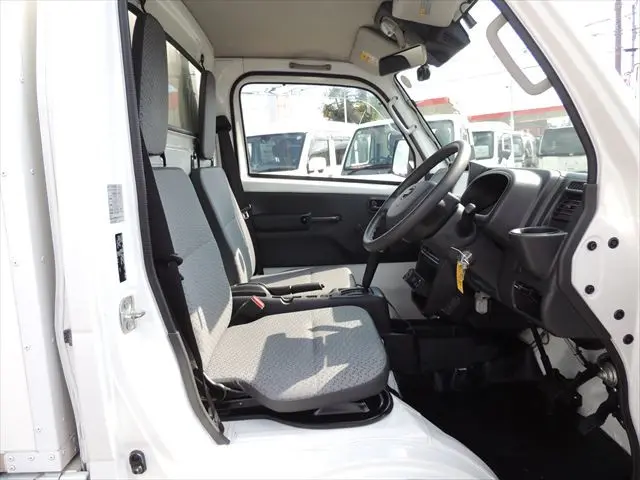 日産 クリッパートラック EBD-DR16T(2WD)の写真38