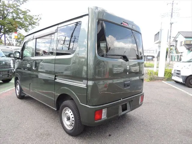 スズキ エブリイ HBD-DA17V(2WD)の写真17